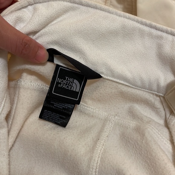 North Face Jacket Size S - Picture 7 of 7